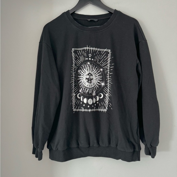 SHEIN Black Sun & Moon Print Sweatshirt - Picture 3 of 3
